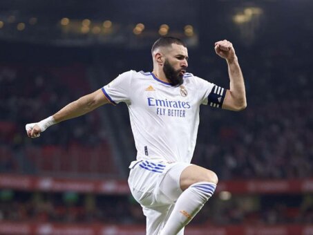 Benzema Ballon Dor Odds Skyrocket French Striker Is The Favourite